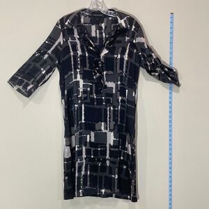 Cute Shortsleeved Block Pattern Dress By Express Design Studio. Size Medium.